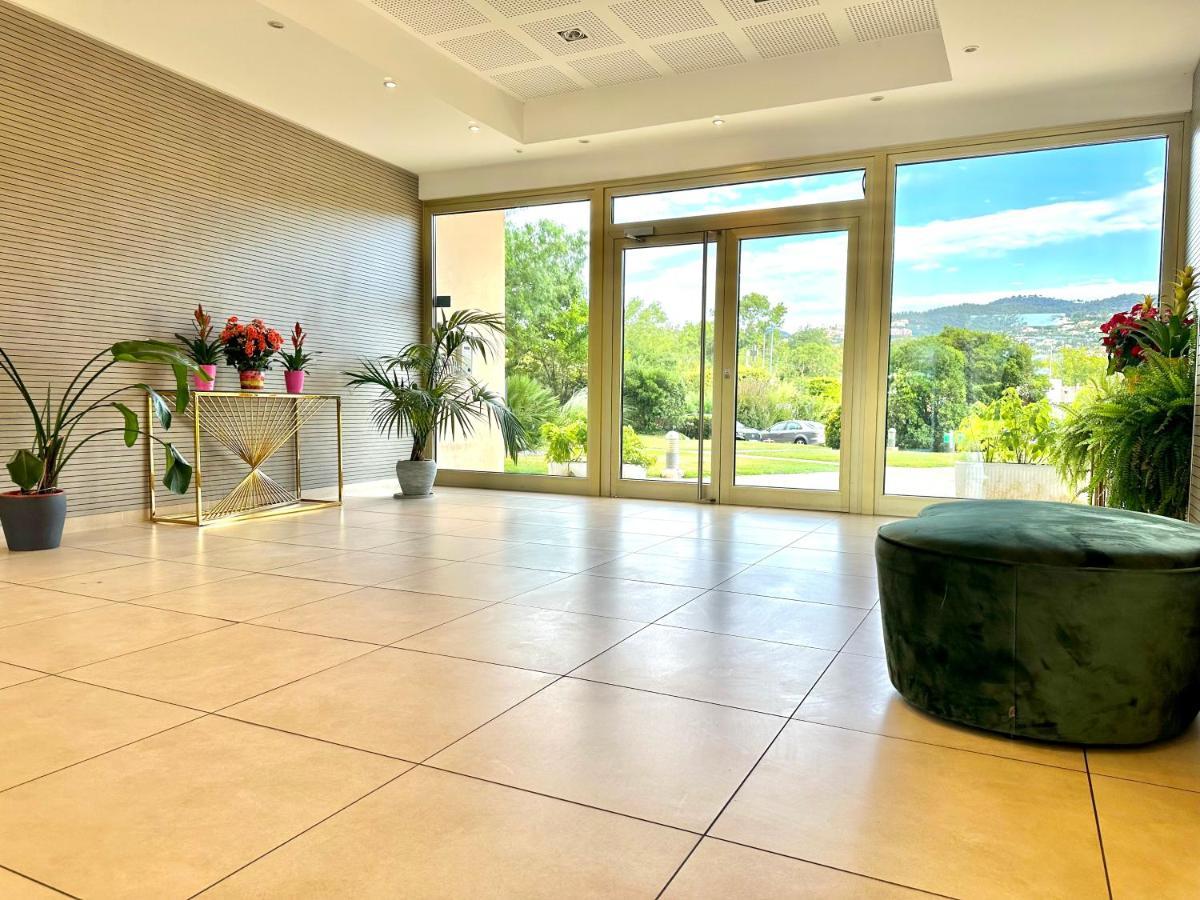 My Resid Appart Cannes Marina Vue Piscine Mandelieu La Napoule Ngoại thất bức ảnh